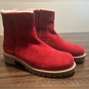 NEW Red Bos & Co Beautiful Calib Sangria winter boots size 38 or 7 waterproof